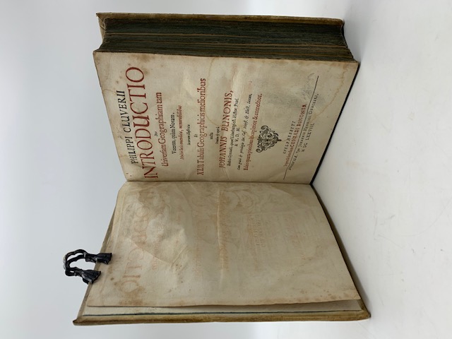 Philippi Cluverii Introductio in universam geographiam tam veterem, quam novam, multis locis emendata...Editio quarta prioribus locupletior & correctior